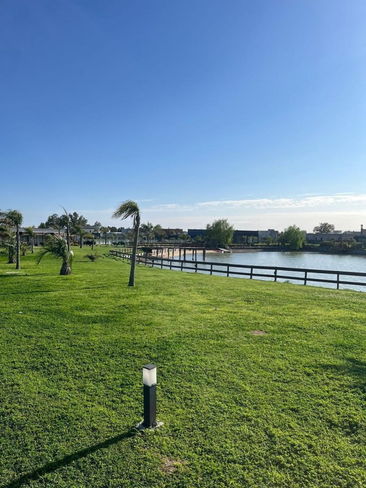 Terreno en Venta en Barrio Lagos de Canning I