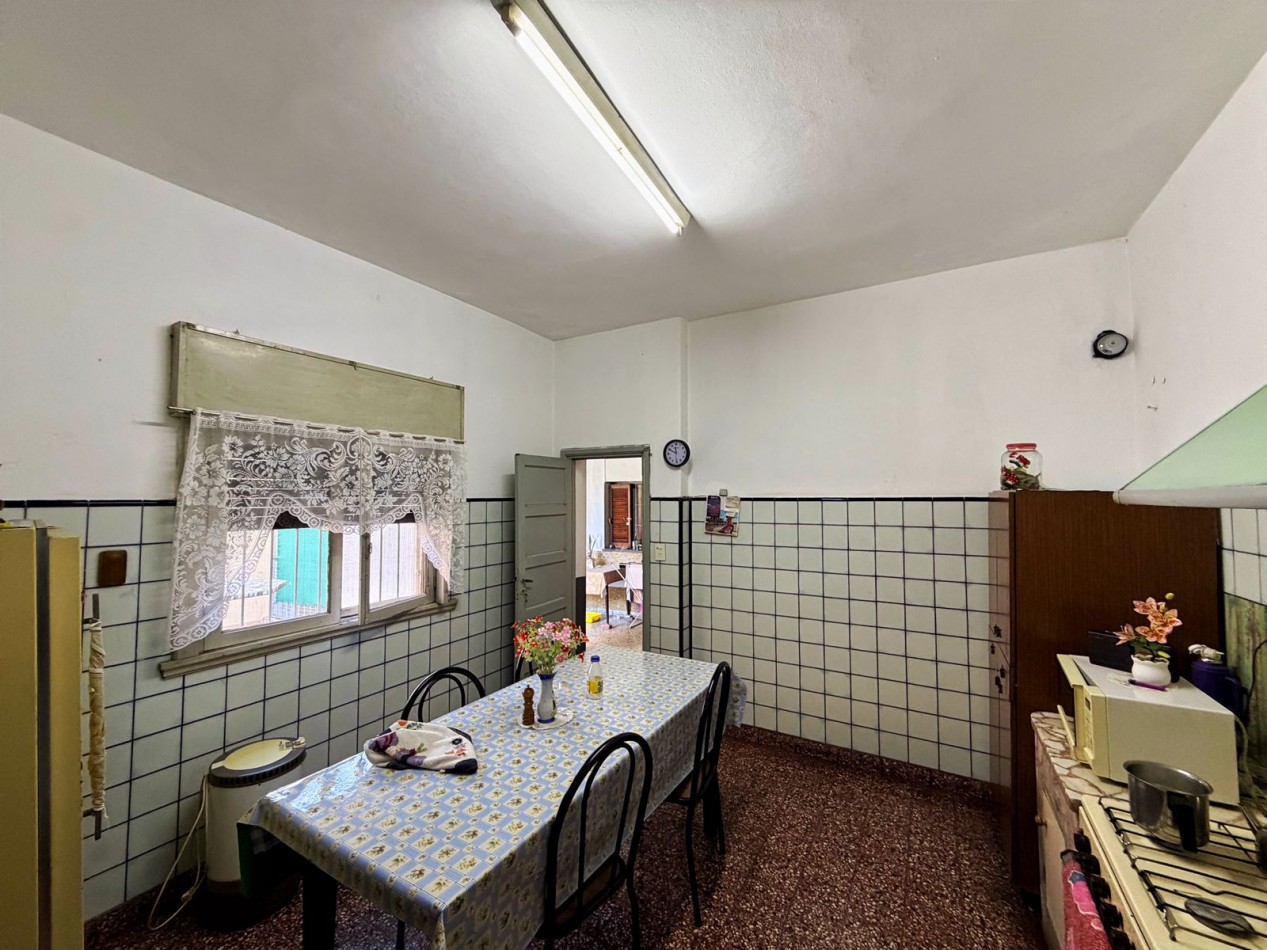 Venta casa 4 ambientes - Lote propio - Multifamiliar 