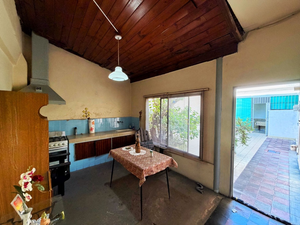 Venta casa 4 ambientes - Lote propio - Multifamiliar 