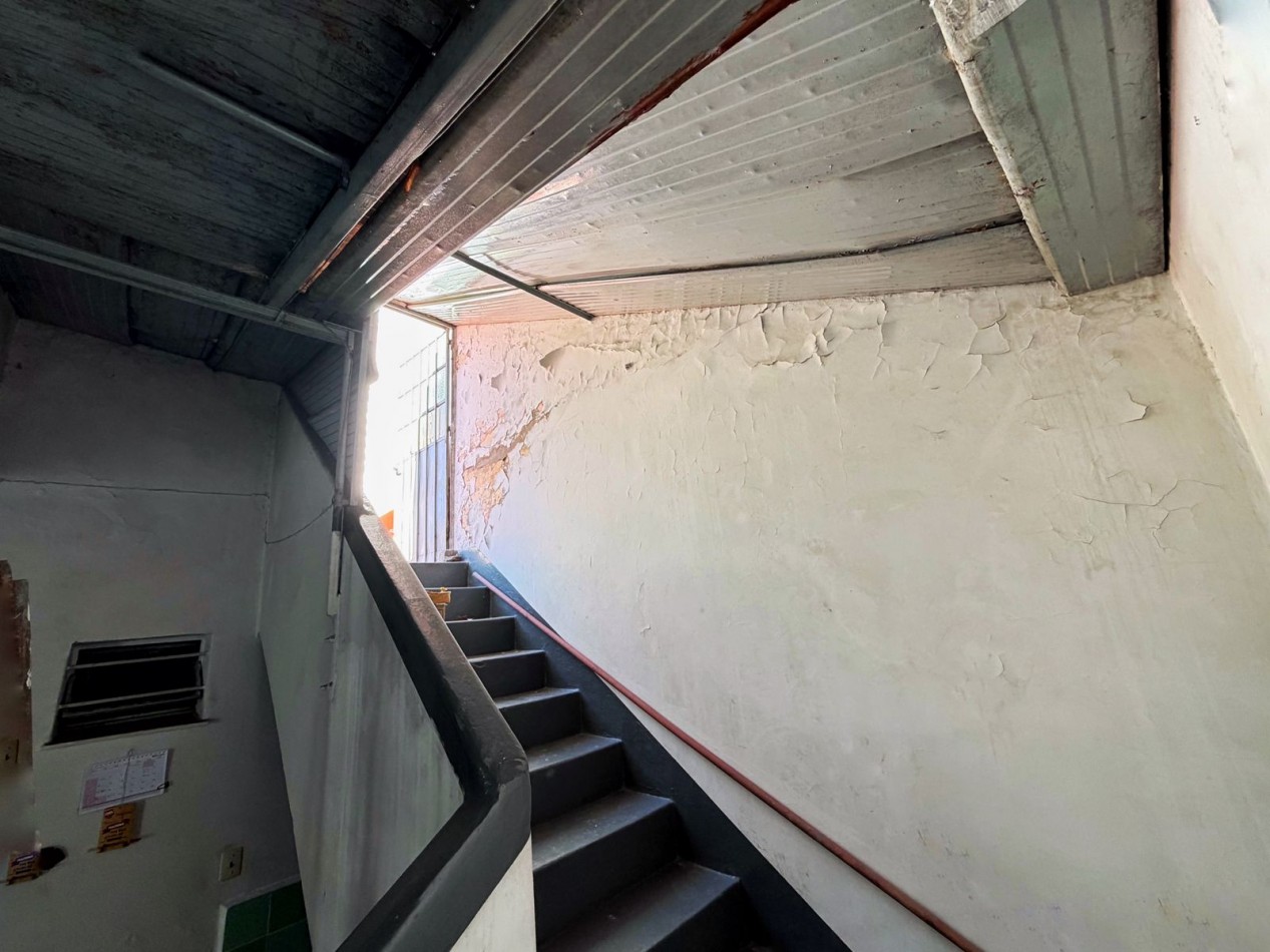 Venta casa 4 ambientes - Lote propio - Multifamiliar 
