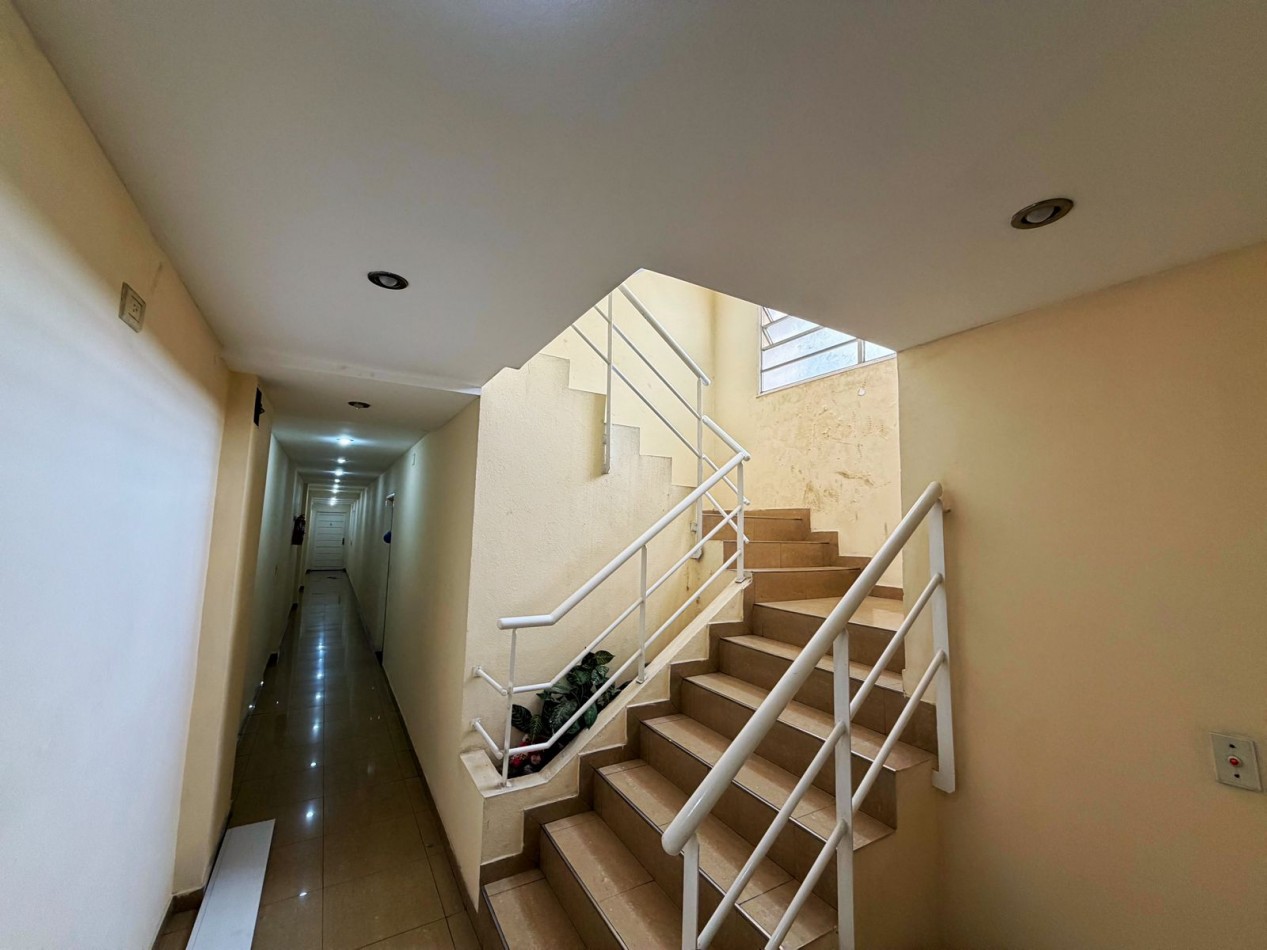 Venta Departamento 4 Ambientes - Balcon Al Frente