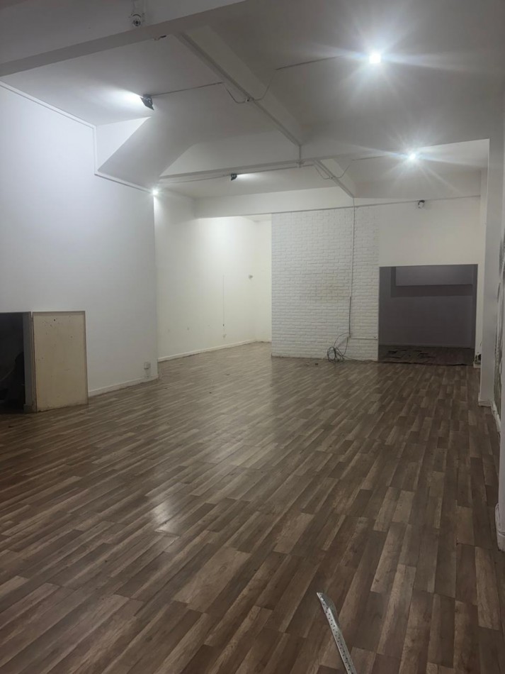 ALQUILO LOCAL COMERCIAL