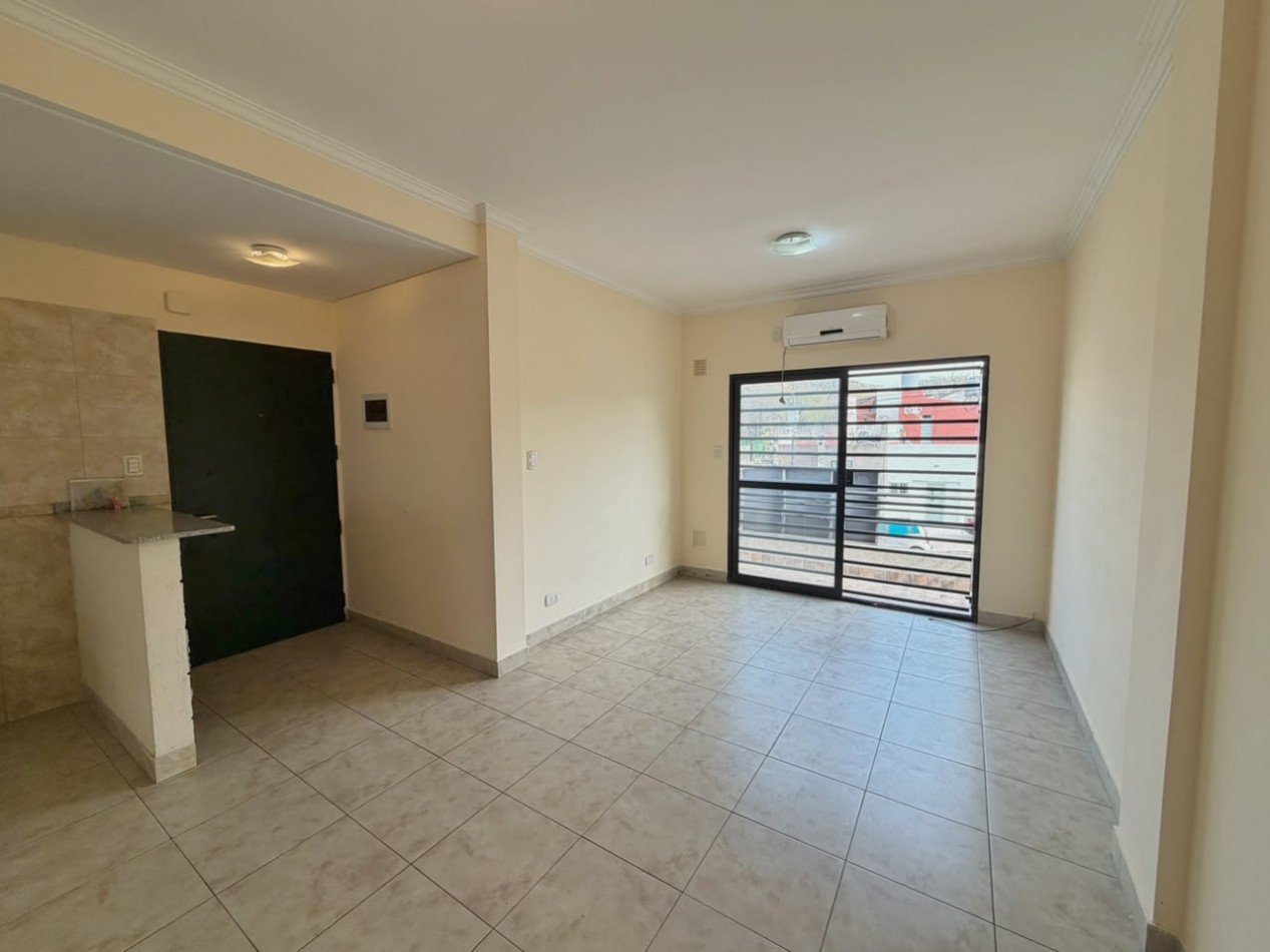 Venta Departamento 2 Ambientes Lugano C/ Balcon