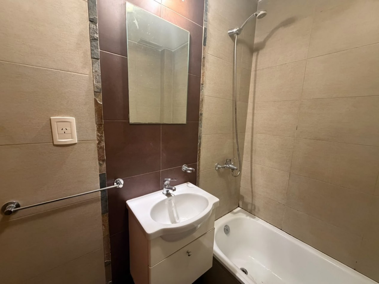Departamento 2 amb P.B. C/ PATIO. Bajas exp.