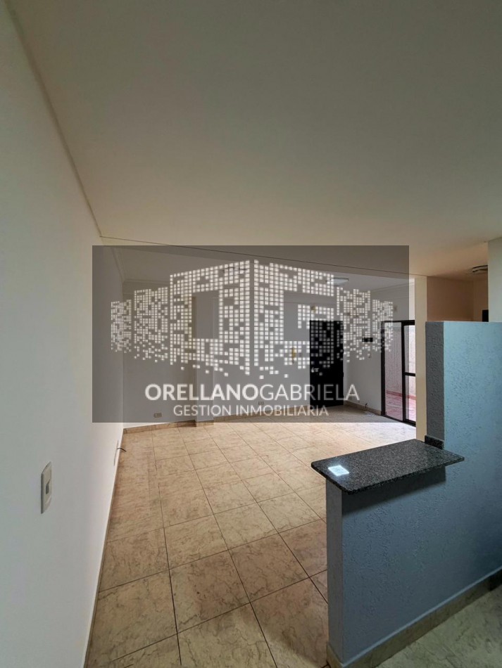 Departamento 2 amb P.B. C/ PATIO. Bajas exp.
