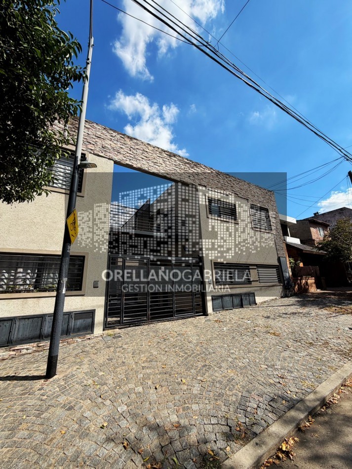 DEPTO.  2 AMB. C/ PARRILLA Y DECK,  EXPENSAS BAJAS