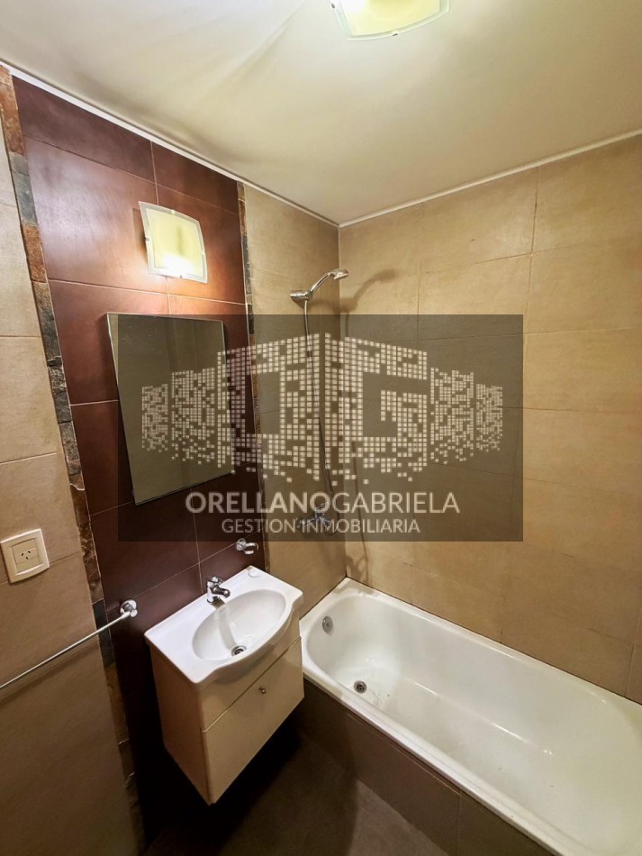 Departamento 2 amb P.B. C/ PATIO. Bajas exp.