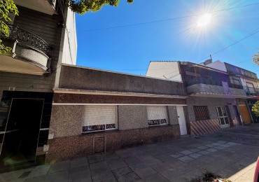 Venta casa 4 ambientes - Lote propio - Multifamiliar 
