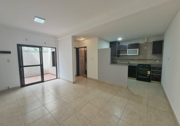 Departamento 2 amb P.B. C/ PATIO. Bajas exp.